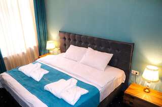 Отель Belona Hotel Кутаиси Стандартный двухместный номер с 1 кроватью-5